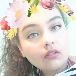 Meet your Posher, Janeth